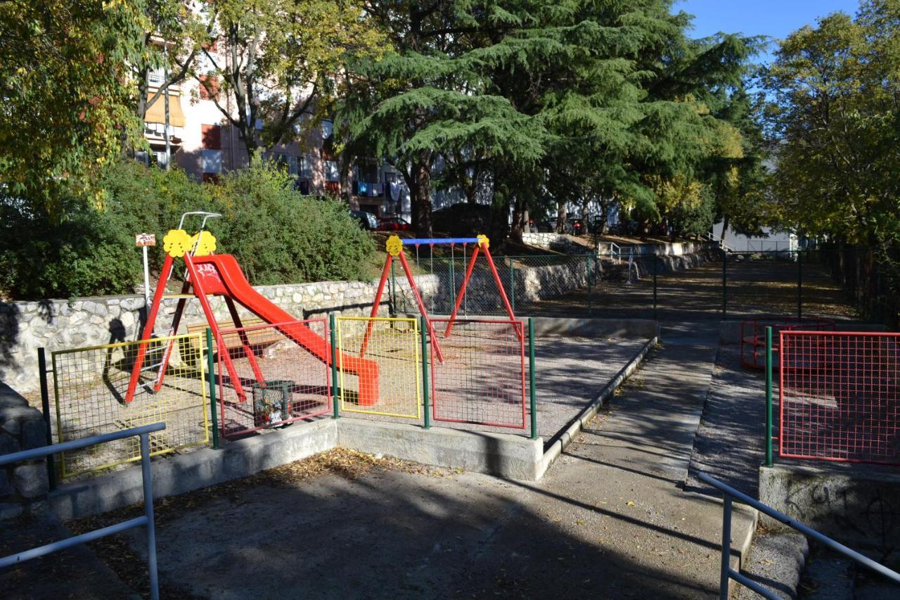La Perla Del Quarnero Lägenhet Rijeka Exteriör bild